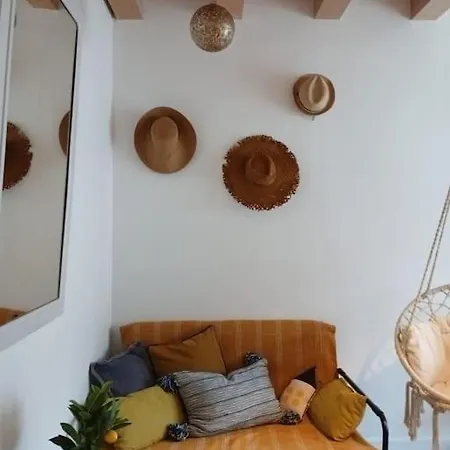 La Planque Tourangelle Apartmán *