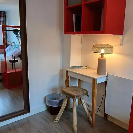 La Planque Tourangelle Apartmán *
